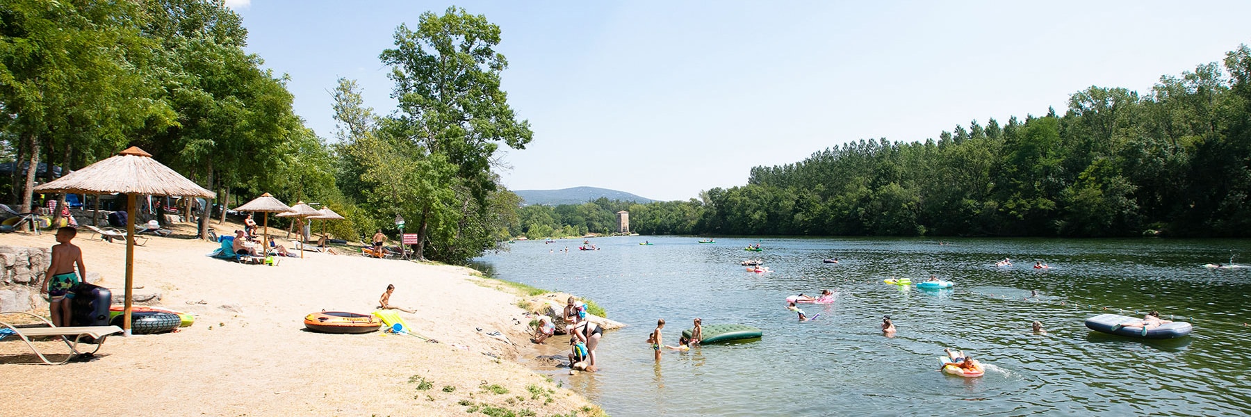 Ardèche riverside campsite